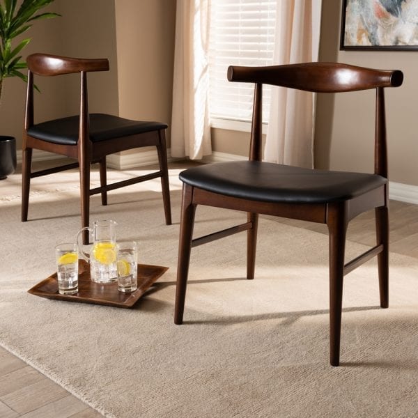 Eira Wegner Elbow Chairs Lifestyle